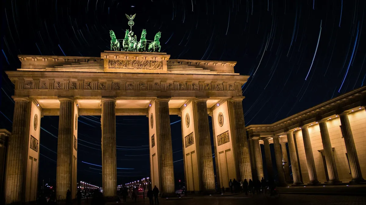 Puerta de Brandeburgo en Pariser Platz Berlín